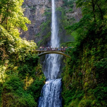 Multnomah Falls - Multnomah Falls - Hiking Near Me - Bridal Veil, Oregon Multnomah Falls - Multnomah Falls - Hiking Near Me - Bridal Veil, Oregon