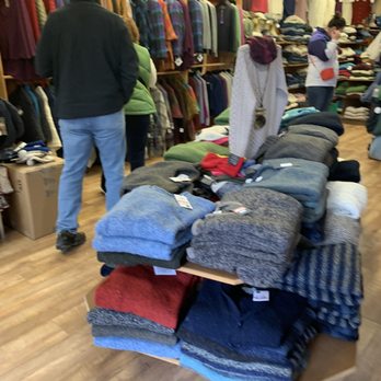 Aran Woollen Store - Traditional Clothing Near Me - Clifden, G