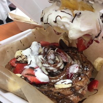 Churrito Loco - Terrible presentation. Thanks... - Desserts Near Me - Colton, California