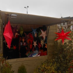Kerstmarkt - Volop sterren te koop