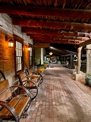 Tanque Verde Ranch by null