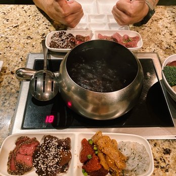 The Melting Pot - Coq au Vin*, The Classic*, Steak Lovers - Fondue Near Me - Destin, Florida The Melting Pot - Coq au Vin*, The Classic*, Steak Lovers - Fondue Near Me - Destin, Florida