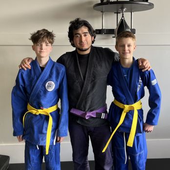 Threshold Martial Arts - Teen Jiu-Jitsu Program - Martial Arts Near Me - Mount Prospect, Illinois Threshold Martial Arts - Teen Jiu-Jitsu Program - Martial Arts Near Me - Mount Prospect, Illinois