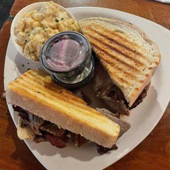 Yahola Creek - This was the brisket sandwich with mac and cheese. - Seafood Near Me - Flovilla, Georgia Yahola Creek - This was the brisket sandwich with mac and cheese. - Seafood Near Me - Flovilla, Georgia