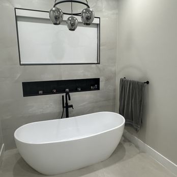 M & D Home Builders - General Contractors Near Me - Agoura Hills, California