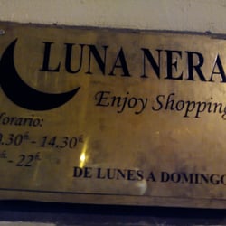 Luna Nera