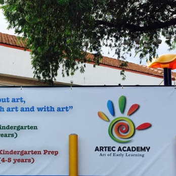 Artec Academy - Front Parking Lot - Preschools Near Me - Hallandale Beach, Florida