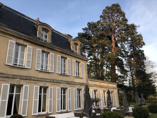 Château La Chenevière by null