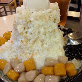 Meet Fresh - Mochi Shaved Ice (boba/ tapioca pearls were substituted for mochi) - Desserts Near Me - Irvine, California Meet Fresh - Mochi Shaved Ice (boba/ tapioca pearls were substituted for mochi) - Desserts Near Me - Irvine, California