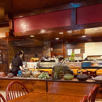 Dozo - The atmosphere is clean and spacious. - Japanese Near Me - New Haven, Connecticut