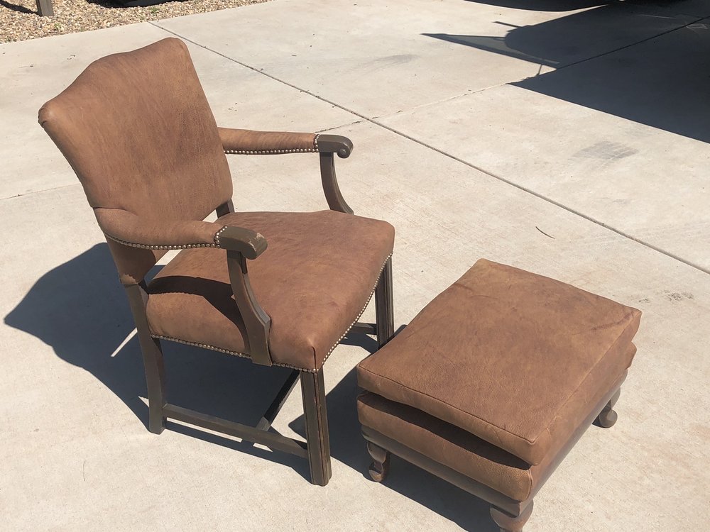 PANDO UPHOLSTERY Updated August 2024 219 S St, Fort