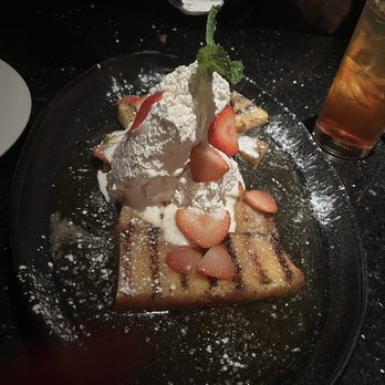 Brookwood Grill - Grilled Strawberry Shortcake - American Near Me - Roswell, Georgia
