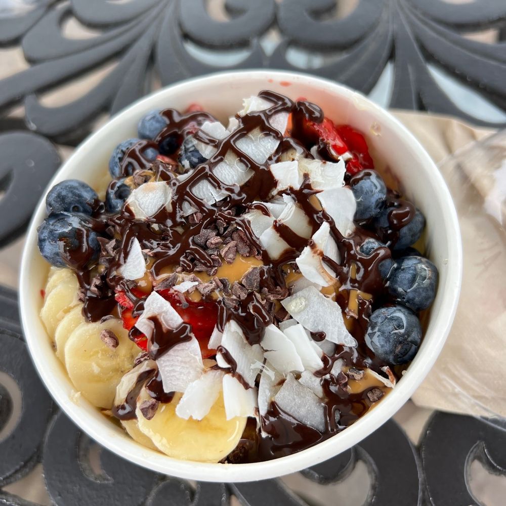 Sunlife Organics - Buddha bowl - Juice Bars & Smoothies Near Me - Malibu, California Sunlife Organics - Buddha bowl - Juice Bars & Smoothies Near Me - Malibu, California