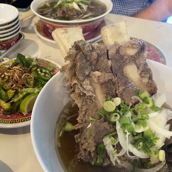Sit lo Saigon - Short rib side - Vietnamese Near Me - Elk Grove, California Sit lo Saigon - Short rib side - Vietnamese Near Me - Elk Grove, California