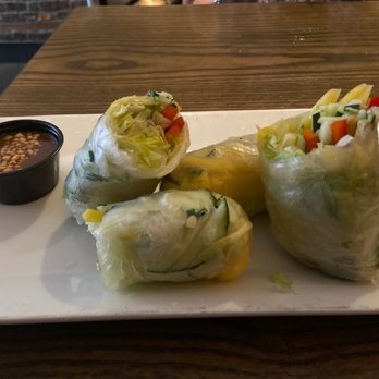 CO - Mango summer roll - Vietnamese Near Me - Charleston, South Carolina