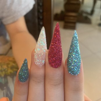 Q Nail & Spa - Glitter nails - Nail Salons Near Me - Corona, California