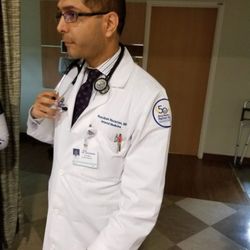 Leo Suarez MD