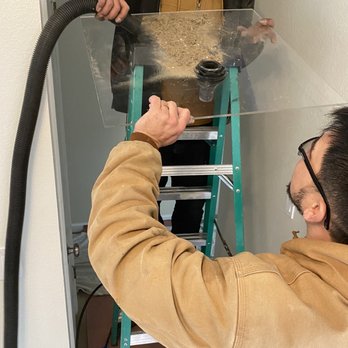 Blue Horizon Builder - Dust & dog hair being extracted out of Return Ductwork. - General Contractors Near Me - Tucson, Arizona
