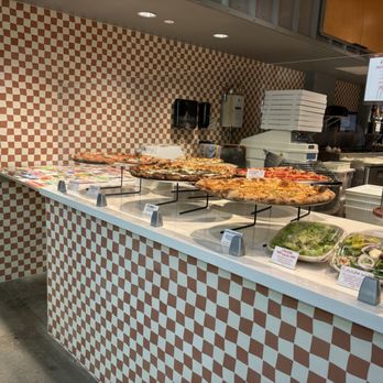 Mad Pie - Pizzas - Pizza Near Me - Honolulu, Hawaii