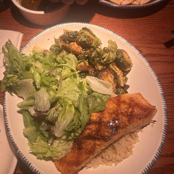 Red Lobster - Sesame-Soy Salmon* Bowl - Seafood Near Me - Raleigh, North Carolina Red Lobster - Sesame-Soy Salmon* Bowl - Seafood Near Me - Raleigh, North Carolina