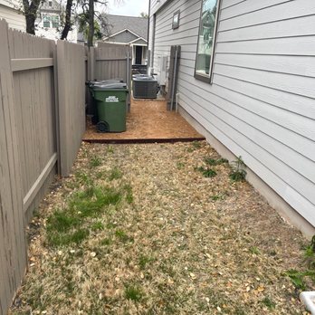 Southern Turf Co. - Side yard before - Artificial Turf Near Me - Austin, Texas Southern Turf Co. - Side yard before - Artificial Turf Near Me - Austin, Texas