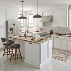 Laghmich - Kitchen remodeling with an island