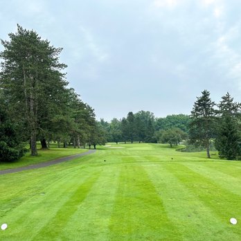 Wayne Hills Country Club - Country Clubs Near Me - Lyons, New York