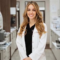 Kocho Cumandra, DDS - Scarboro Smiles - Dr.Isabel Cumandra
