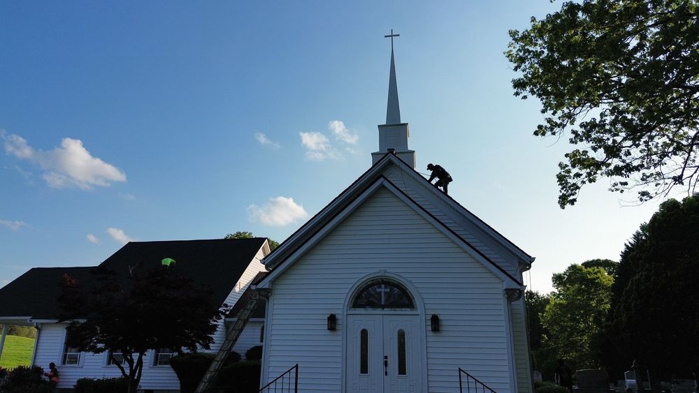 Slide of Georgia Roofing & Gutters