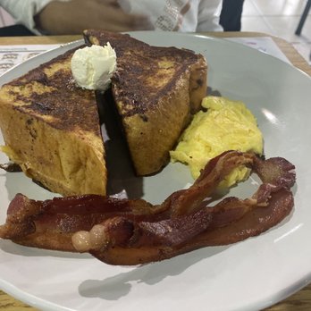 Sara's Kitchen - French toast for kids .... wait WHAT - look at the size of that ! - Breakfast & Brunch Near Me - Palm Beach Gardens, Florida Sara's Kitchen - French toast for kids .... wait WHAT - look at the size of that ! - Breakfast & Brunch Near Me - Palm Beach Gardens, Florida