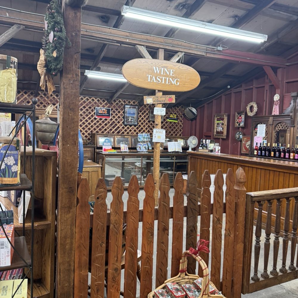 Parrish Pioneer Ranch - Wine tasting - Fruits & Veggies Near Me - Yucaipa, California