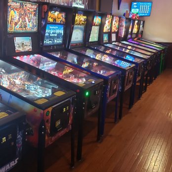 Station 300 - Excellent pinball selection! Always at least 15-20 games in great condition! - Bowling Near Me - Akron, Ohio Station 300 - Excellent pinball selection! Always at least 15-20 games in great condition! - Bowling Near Me - Akron, Ohio