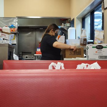 Mariscos El Viejon - Bad service for this girl - Mexican Near Me - Lynwood, California Mariscos El Viejon - Bad service for this girl - Mexican Near Me - Lynwood, California