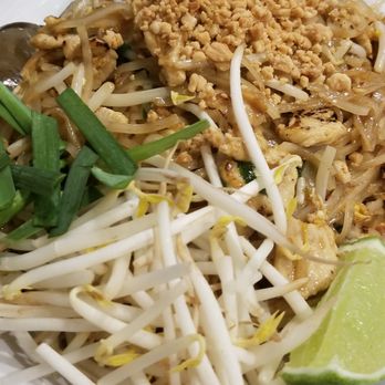 Too Thai Street Eats - Pad Thai with chicken - Thai Near Me - Carrollton, Texas