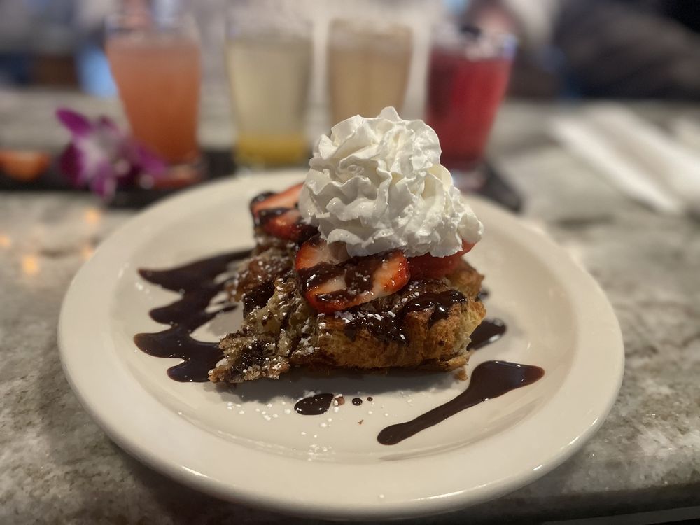 Social spots from Mami Luz's