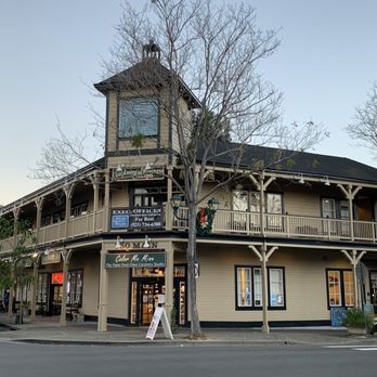 Color Me Mine - Downtown Pleasanton location. - Kids Activities Near Me - Pleasanton, California