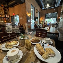 Pitchoun! - Egg tomato foccassia Atlantic Sandwich Raspberry Tart Seasonal drink - Pumpkin matcha latte HOT Seasonal drink - French toast latte HOT