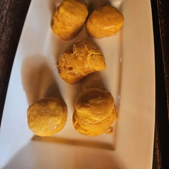 Old Skool Cafe - Sweet potato biscuit, not on menu - Soul Food Near Me - San Francisco, California Old Skool Cafe - Sweet potato biscuit, not on menu - Soul Food Near Me - San Francisco, California