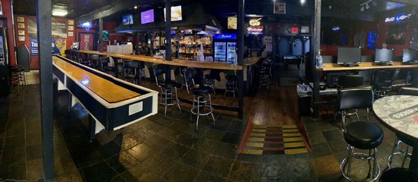 Tanks Pub and Grill by null