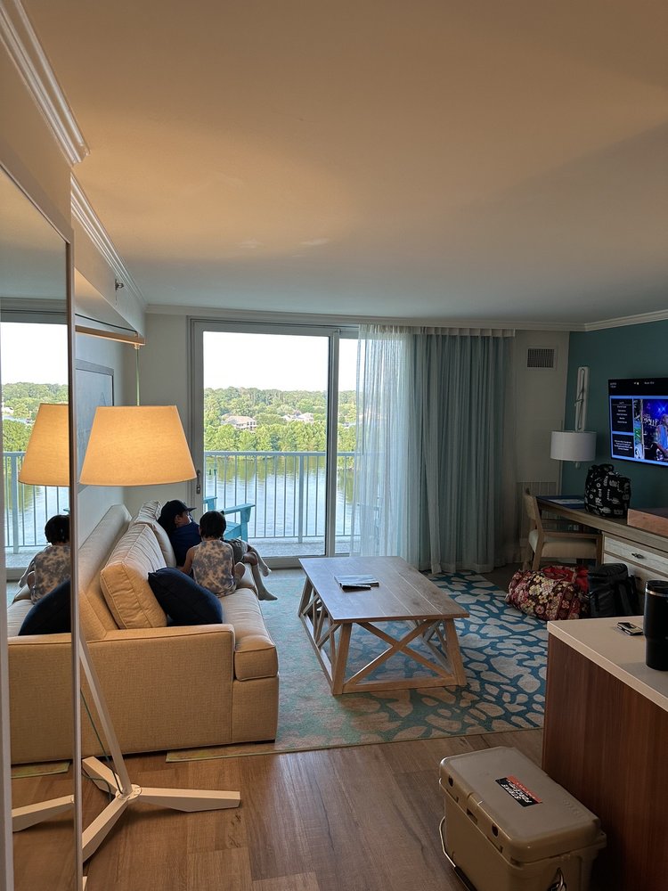 MARGARITAVILLE LAKE RESORT LAKE CONROE Updated August 2024 333 Photos & 230 Reviews 600