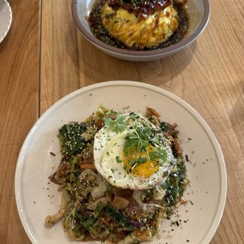 Sunny Side Breakfast - Unagi Tornado Omurice and Hilo Moco - Breakfast & Brunch Near Me - Sacramento, California Sunny Side Breakfast - Unagi Tornado Omurice and Hilo Moco - Breakfast & Brunch Near Me - Sacramento, California