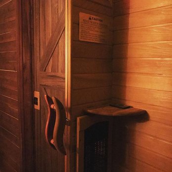 Flow Hydrotherapy - Private Infrared Sauna - Colonics Near Me - Toronto, Ontario