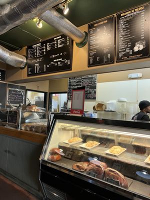 Reuben's Deli by null