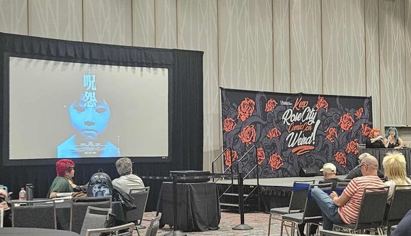 Oregon Convention Center by null