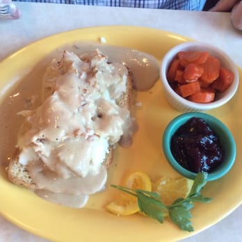 Screamin' Chicken Diner - Special of the day: open-faced hot turkey sandwich with cranberry sauce and candied carrots! This one had gluten free gravy! - Diners Near Me - Gaston, Oregon Screamin' Chicken Diner - Special of the day: open-faced hot turkey sandwich with cranberry sauce and candied carrots! This one had gluten free gravy! - Diners Near Me - Gaston, Oregon