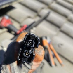 High Desert Solar Solutions - Trouble shooting enphase trunk cable
