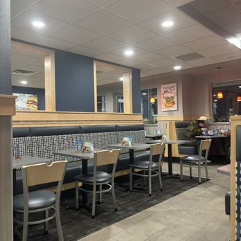 Culver’s - Fast Food Near Me - Clawson, Michigan