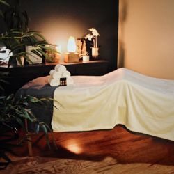 Massage table