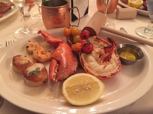 The Carolina Club by null