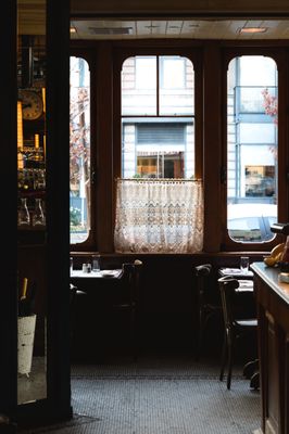 Le Diplomate by null